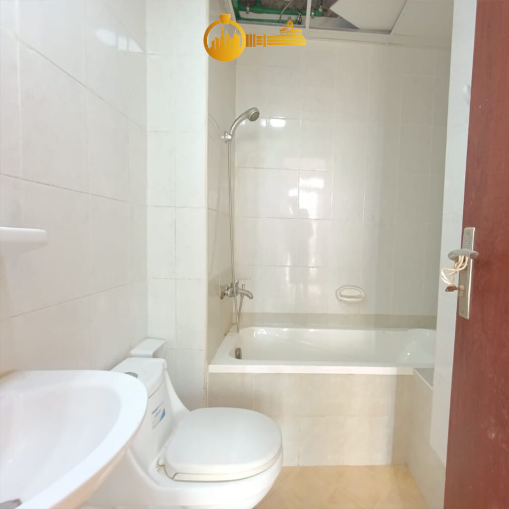 🌟 Spacious 2 Story Townhouse for Rent in Al Zahya, Ajman 2 Bedrooms, 3 Bathrooms 13