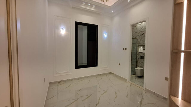 🏡 2 Story Luxury Villa For Sale in Al Heliow 2, Ajman – 5BR-12