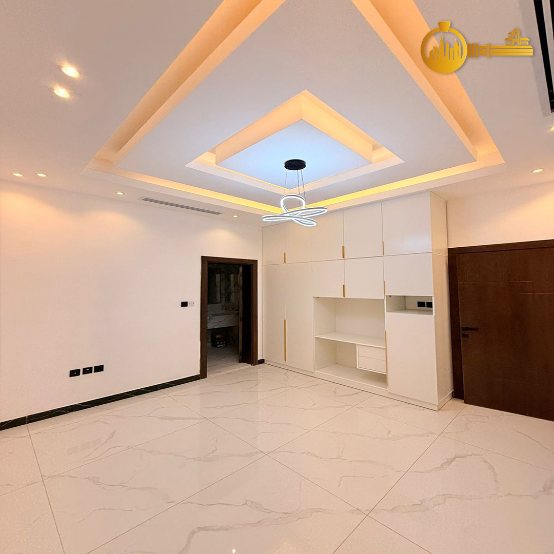 🏡 2 Story Villa for Sale in Al Amerah, Ajman 6 Master Bedrooms 4 Kitchens1
