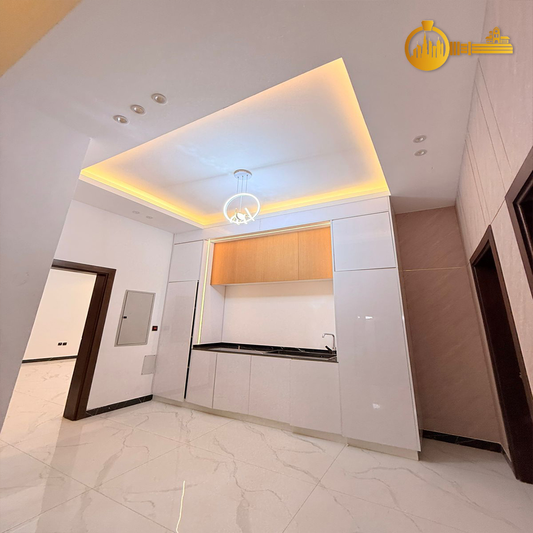 🏡 2 Story Villa for Sale in Al Amerah, Ajman 6 Master Bedrooms 4 Kitchens12