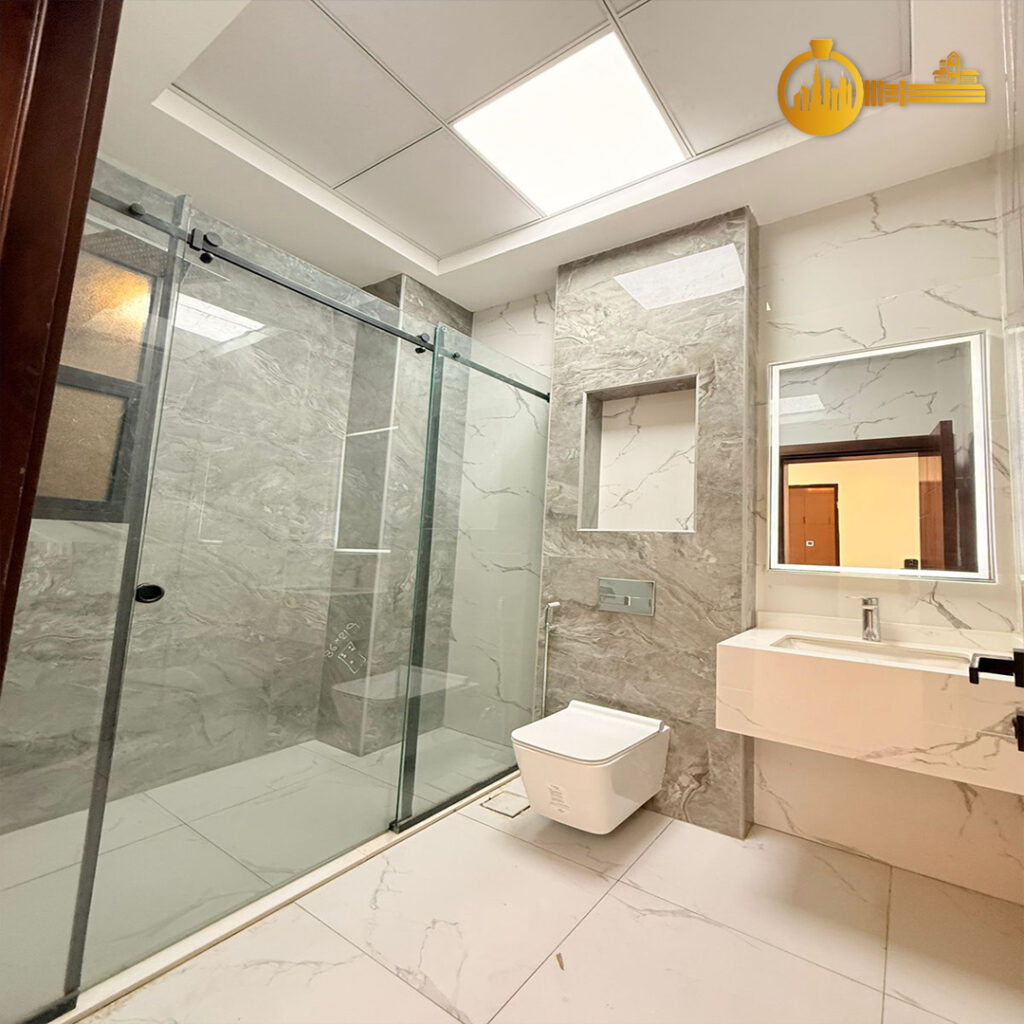 🏡 2 Story Villa for Sale in Al Amerah, Ajman 6 Master Bedrooms 4 Kitchens3
