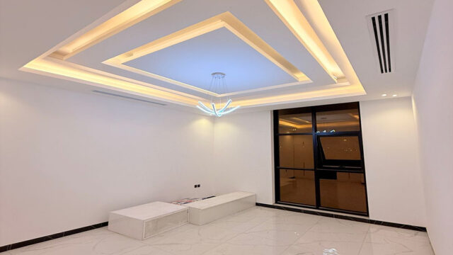 🏡 2 Story Villa for Sale in Al Amerah, Ajman 6 Master Bedrooms 4 Kitchens9
