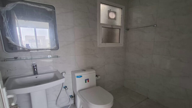 🏡 Affordable 4 Bedroom Villa for Sale in Al Helio 2, Ajman 2,552 Sq Ft AED 1,200,000 Family Home with Majlis & Parking-10