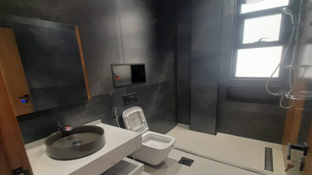 🏡 Brand New Luxury Villa for Rent in Al Helio 2, Ajman 5 Master BR Fully Equipped Kitchen-4