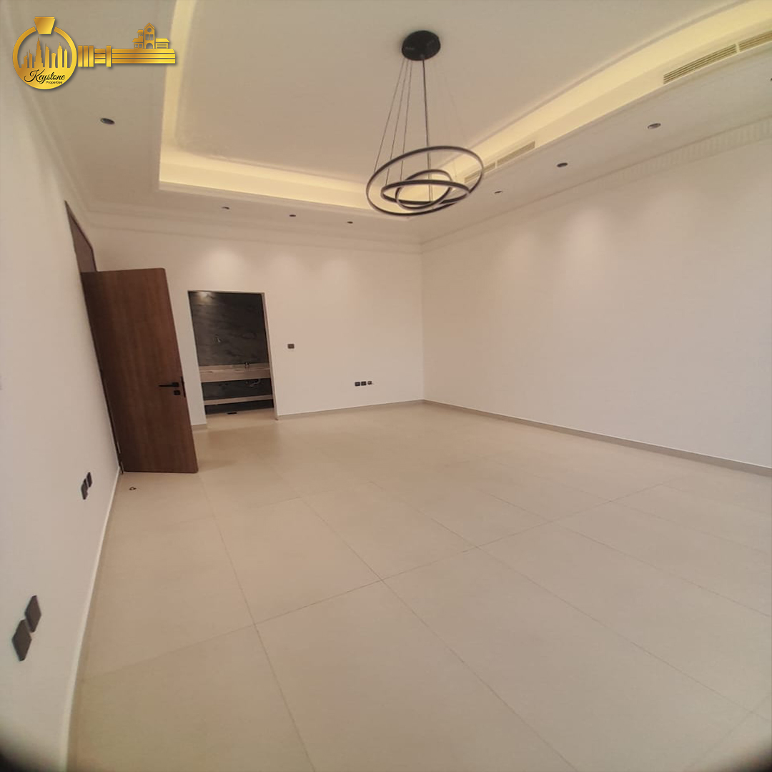 🏡 Brand New Luxury Villa for Rent in Al Helio 2, Ajman 5 Master BR Fully Equipped Kitchen-6