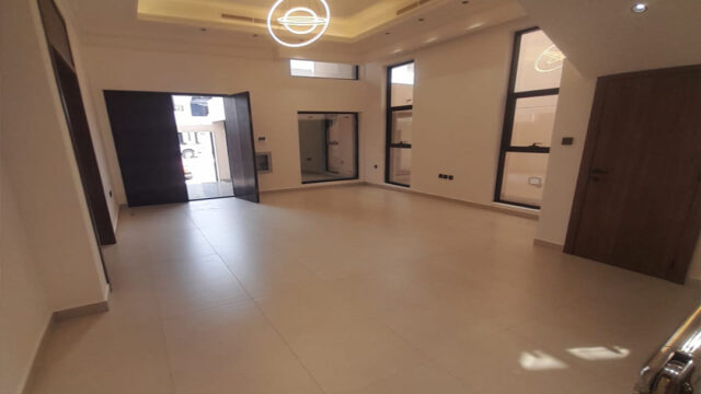 🏡 Brand New Luxury Villa for Rent in Al Helio 2, Ajman 5 Master BR Fully Equipped Kitchen-8