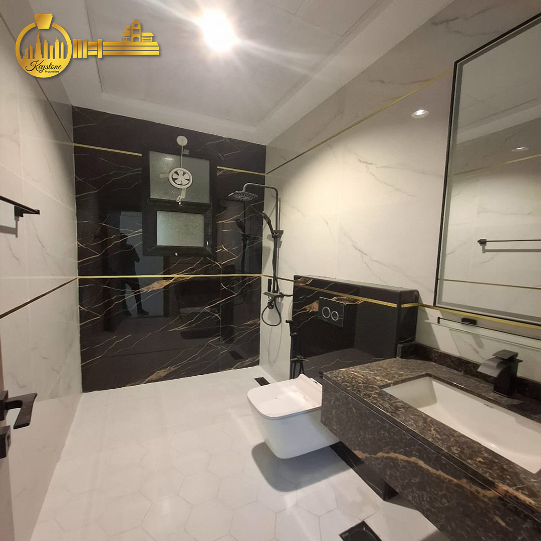 🏡 Corner Villa for Sale in Al Helio 2, Ajman 5 Bedrooms 7 Bathrooms Big Parking AED 1,600,000-7