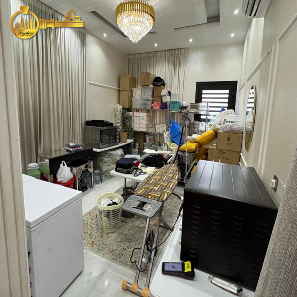 🏡 Fully Furnished 5 Bedroom Villa for Sale in Al Amerah, Ajman 8 Bathrooms Ready to Move AED 1,550,000-9