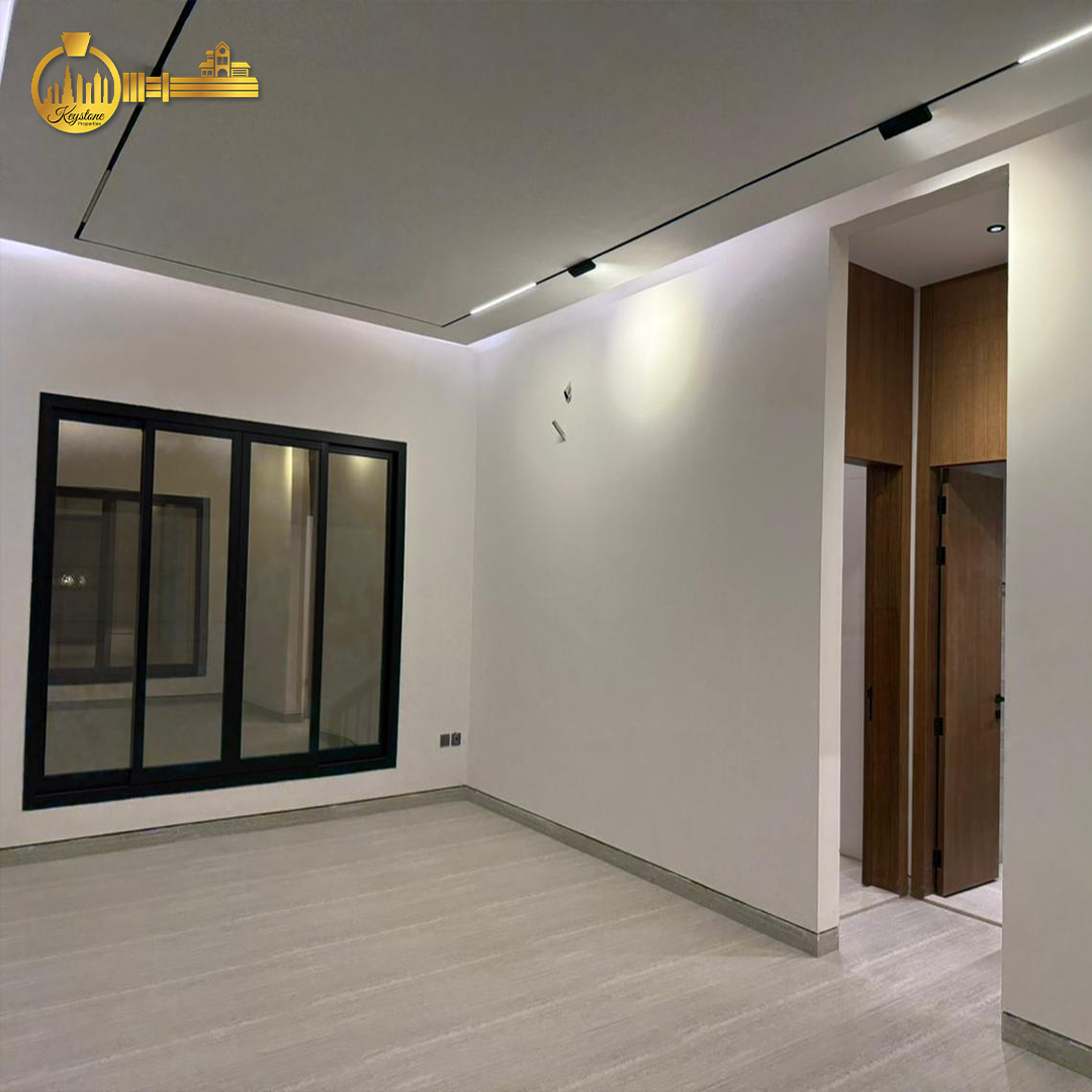 🏡 Luxury 5BR Villa for Sale in Al Yasmeen, Ajman Spacious Layout AED 2 Million-3