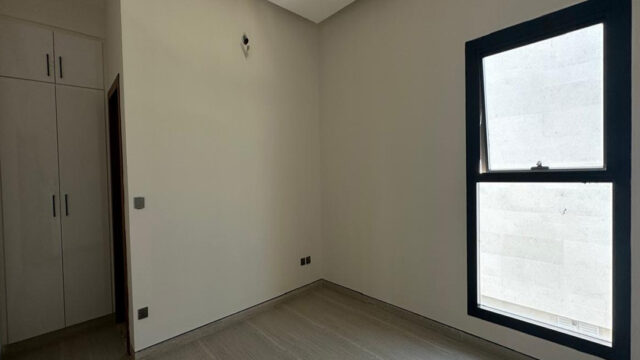 🏡 Luxury 5BR Villa for Sale in Al Yasmeen, Ajman Spacious Layout AED 2 Million-4