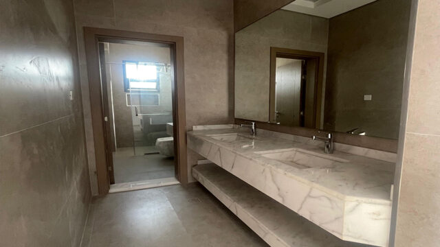 🏡 New Luxury Villa for Sale in Al Amerah, Ajman – 5 Master BR + Maid’s Room Direct from Owner!-11