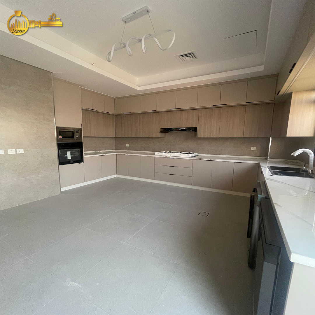 🏡 New Luxury Villa for Sale in Al Amerah, Ajman – 5 Master BR + Maid’s Room Direct from Owner!-13