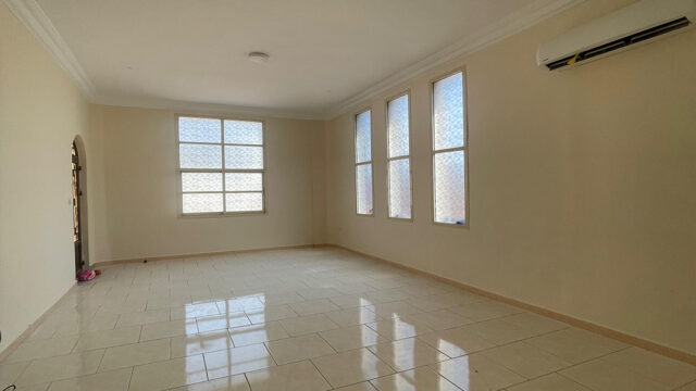 🏡 Spacious 2 Floor Villa for Rent in Al Ragayeb, Ajman – 4BR, Majlis, Maid’s Room & More!-5
