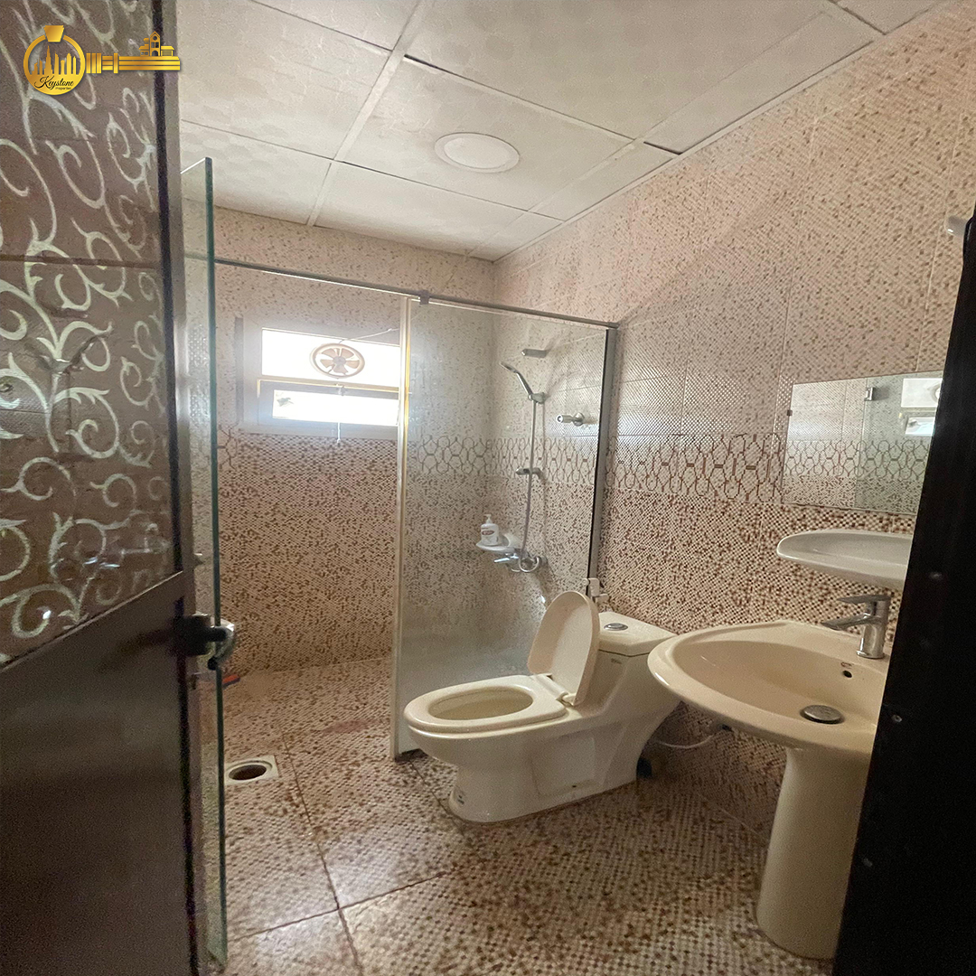 🏡 Spacious 2 Floor Villa for Rent in Al Ragayeb, Ajman – 4BR, Majlis, Maid’s Room & More!-8