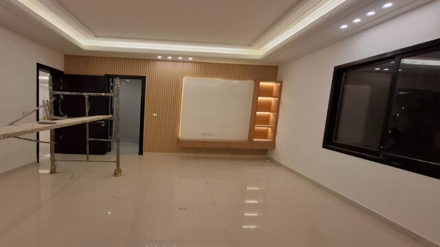 🏡✨ Ultra-Spacious 8 Bedroom Luxury Villa for Sale in Ajman -12