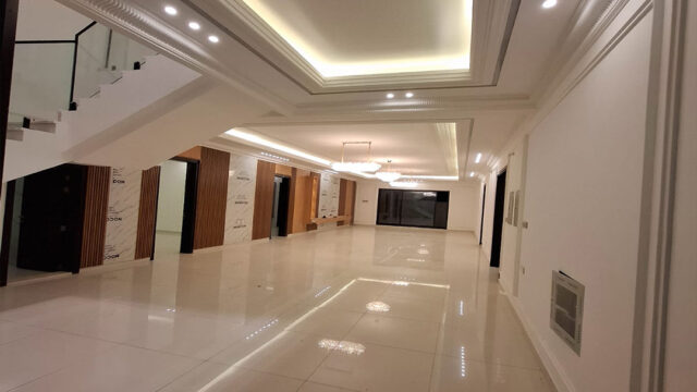 🏡✨ Ultra-Spacious 8 Bedroom Luxury Villa for Sale in Ajman -4