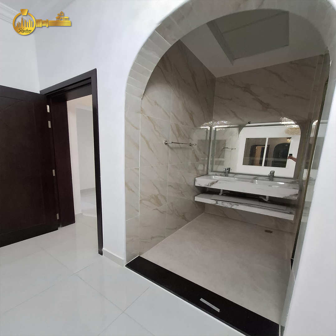 🏡 Luxury Villa for Sale in Al Helio 2, Ajman 5 BR in Ajman -12